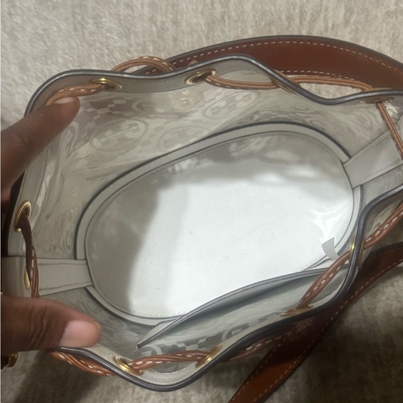 Tory Burch White Clear Logo Bucket Bag with Brown Trim - Picture 3 of 4